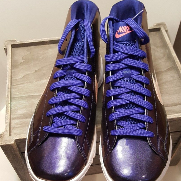 Nike Shoes - Nike BlazerSpikeless WMNS Sz9 866173-500